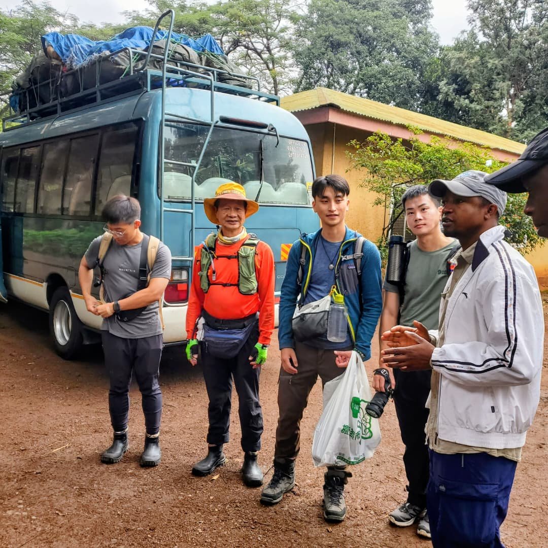 Mount Kilimanjaro Tipping Guide: Tip Your Crew Right